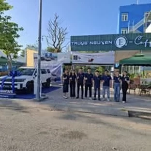 Chọn màu Hyundai tại Long An: nhìn xe thật trước khi chốt